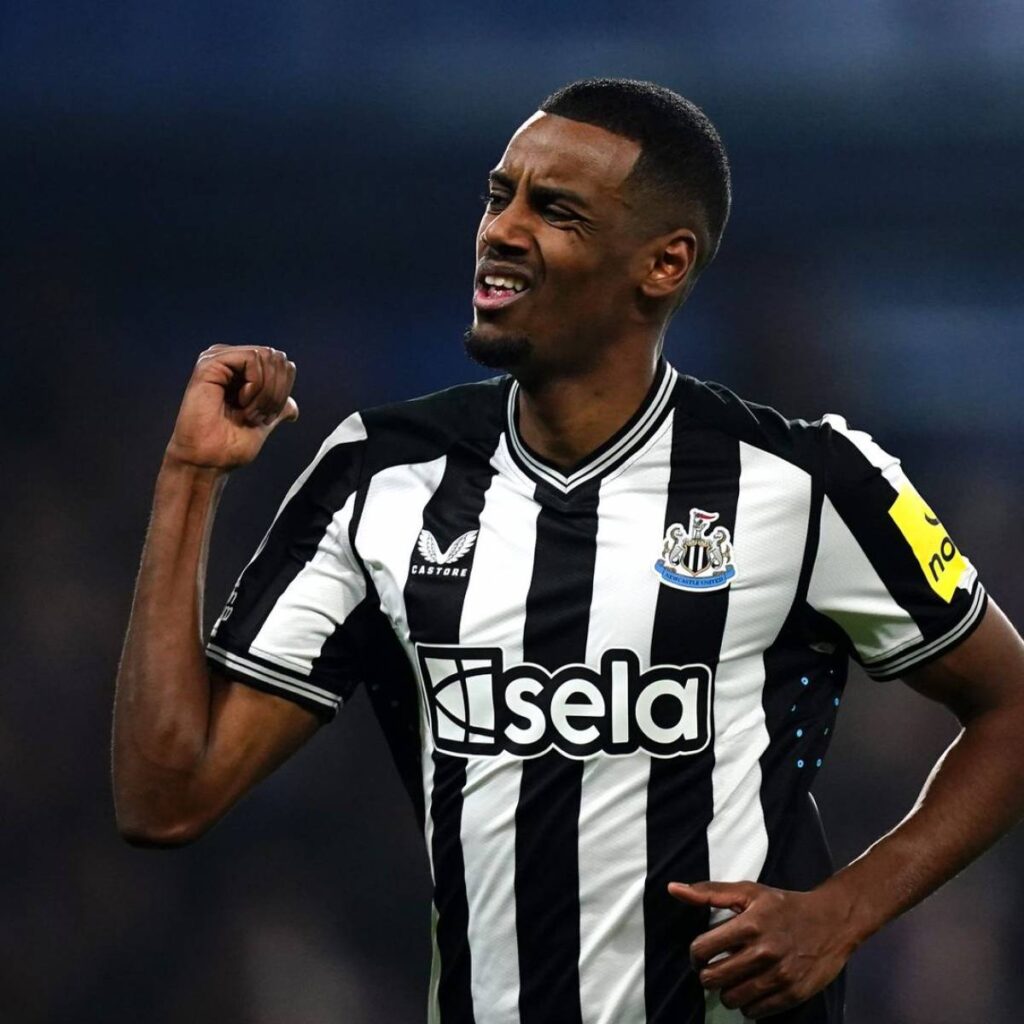 liverpool isak new offer