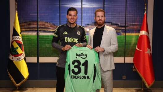 Éderson join Fenerbahçe from man city