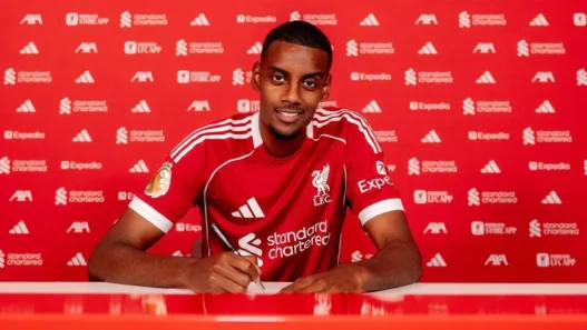 Transfer of Alexander Isak to Liverpool