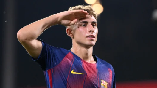 Fermín López Stay in Barcelona