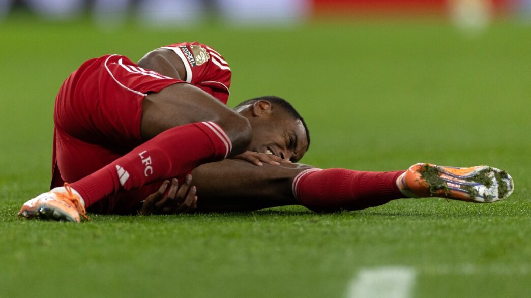 Alexander Isak injury