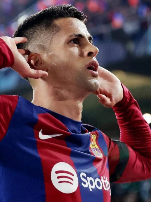 João Cancelo Barcelona January Transfer