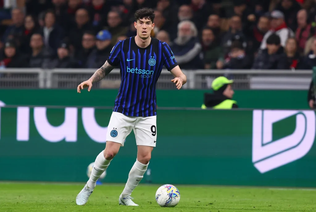 Bastoni has agreed to join Barcelona